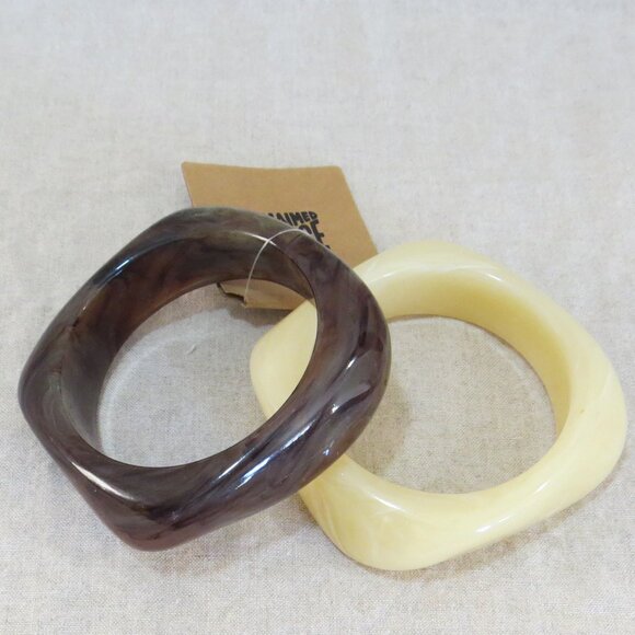 NEW Reclaimed Vintage Bangle Bracelets (Set of 2) Retro - Picture 1 of 6